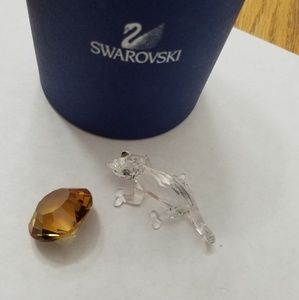 Chameleon with stone by Swarovski